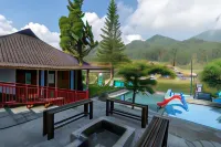 Villa Kayu Ciwidey - 3-Star