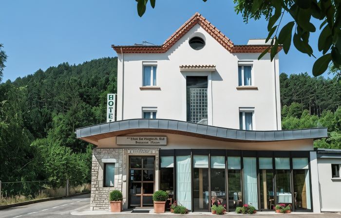Logis Hôtel des Gorges du Tarn Rest. l'Adonis
