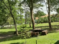 Me and Tree Villa Hotell i Tha Khlo