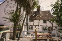 The Rose & Crown - Boutique