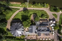 Hotel Weisser Bär فنادق في Zeltingen-Rachtig