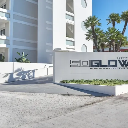 Soglow Business Class Hotel Hotele w: Molfetta