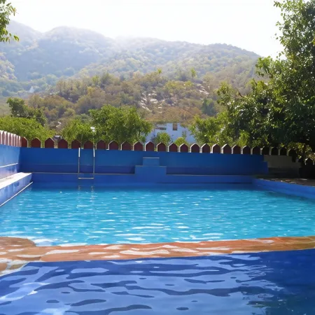Hotel Green Heaven Resort
