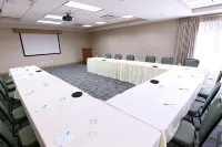 Homewood Suites by Hilton Fargo Hotels in Fargo
