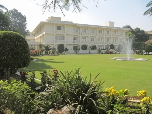 Ritz Plaza Hotels in Amritsar