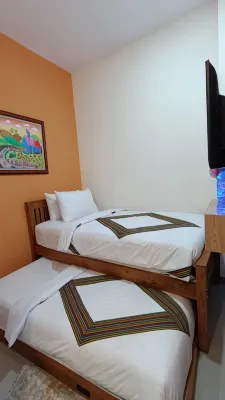 The Cabin Hotel Sidoarum Hotel di Kecamatan Godean