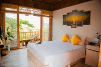Escalade Experience Hotels near Công viên Đá Ninh Thuận