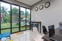 Golf Inn Resort Hotels in Mueang Samut Songkhram