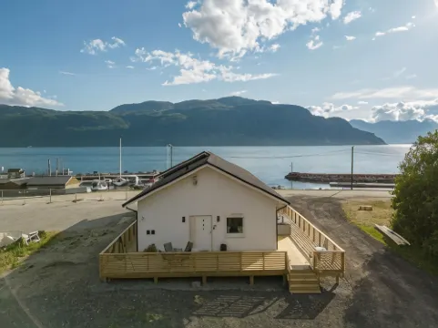 Alpan Apartments, Lyngenfjord Hôtels à : Lyngen