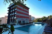 Olivia's Hill Resort - Pool