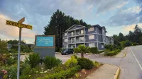 Gibsons Landing Inn Hotels in Sunshine Coast E