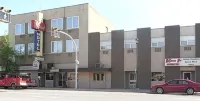 Royal Hotel