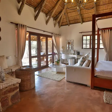 Mangwa Valley Game Lodge & Spa