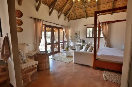 Mangwa Valley Game Lodge & Spa Отели в г. Куллинан