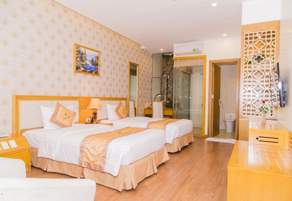 팜 호텔 객실 내부