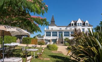 Hotel du Tumulus