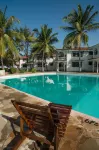 Bahari Dhow Beach Villas - Beach