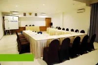 Fovere Hotel Palangkaraya Hotels in Jekan Raya