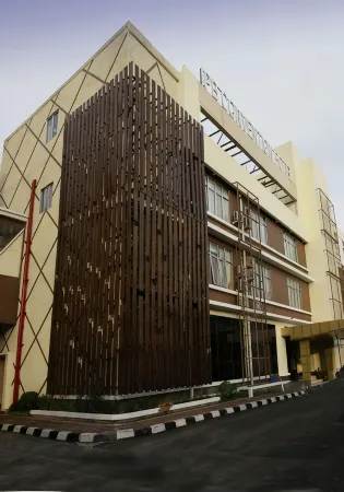 Ipb Convention Hotel Botani Square