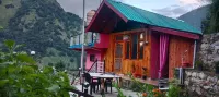 Snow and field view Homestay Hotels in 