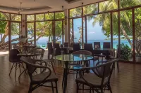 Thundi Village & Spa Hotels in Maalhos