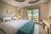 Koukounaria Hotel & Suites - parking