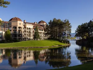 The Royal Kelowna - Bellstar Hotels & Resorts