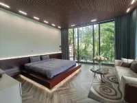 Lake House Hotels in Phương Thiện