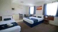 Pinnacles Edge Resort Hotels in Cervantes