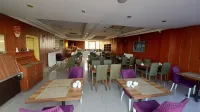 Adali Hotel & Suites