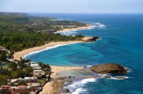 Spacious, attractively decorated 2 BR 1bath gated Apt, 4 Mins to Jobos Beach