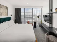 The Sebel Canberra Campbell Hotel in zona Rats of Tobruk Memorial