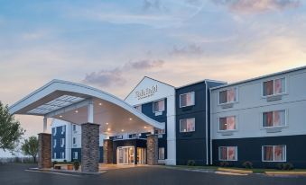 Fairfield Inn & Suites Kansas City Airport