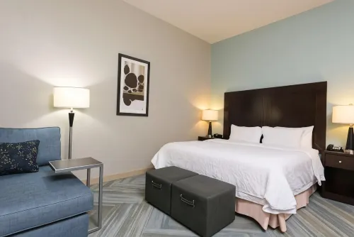 Hampton Inn Detroit/Roseville فنادق في Clinton Township