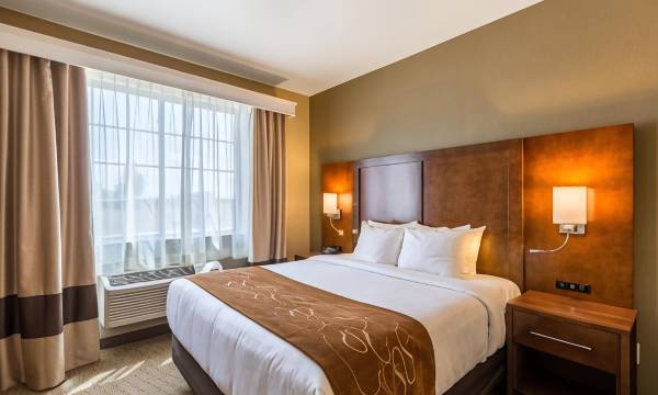 Comfort Suites Burlington