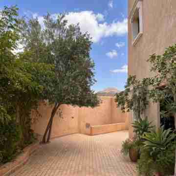 Dar Ajgal Hotel Exterior