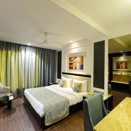 Hotel Chanchal Deluxe Отели рядом с достопримечательностью «Рынок Садар-Базар»