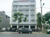 Lake Side Hotel Lao CAI - by Bay Luxury