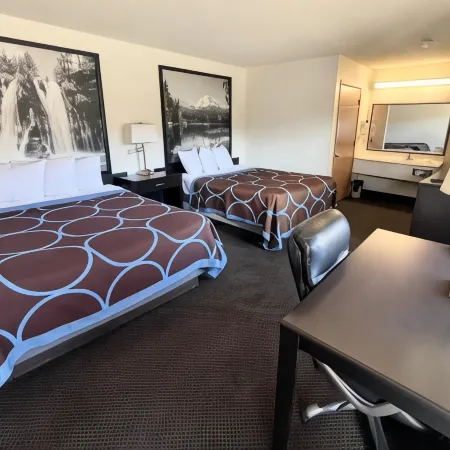 Super 8 by Wyndham Red Bluff