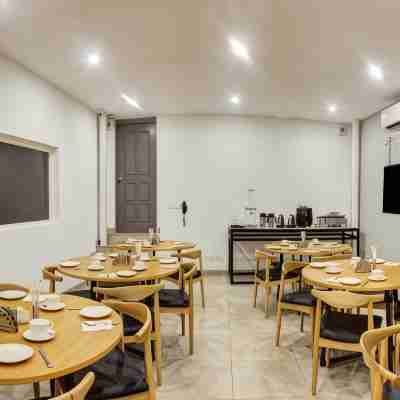 Oceans 7 Ashwem Dining/Meeting Rooms