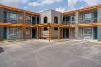 Town Place Studio Hotels in Snyder