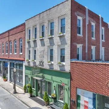 The Charlotte Hotel & Restaurant