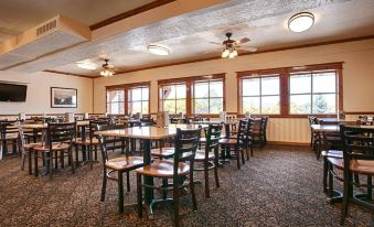 Best Western Plus Weston Inn