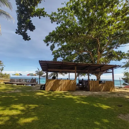 1Peace Beach Resort