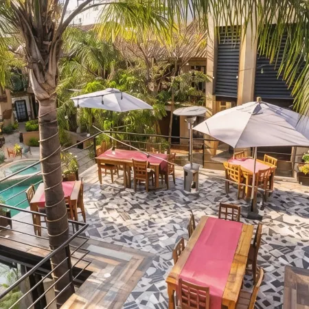 Casa de Adobe Gallery & Luxury Boutique