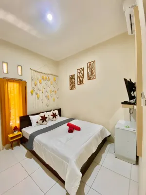 Kinasih Homestay Hotel a Paranggupito