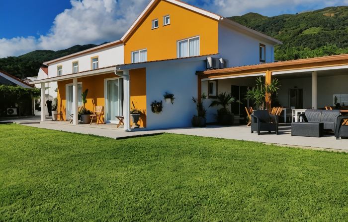 Casa d'Avó Guesthouse and Apartment