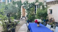 Maison Lou Roucas Hotels in Pertuis