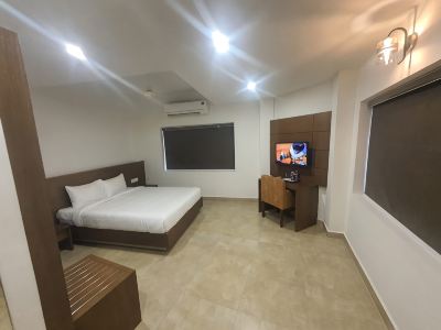 Hotel Metro Tower