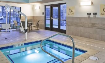 Hampton Inn & Suites Alliance
